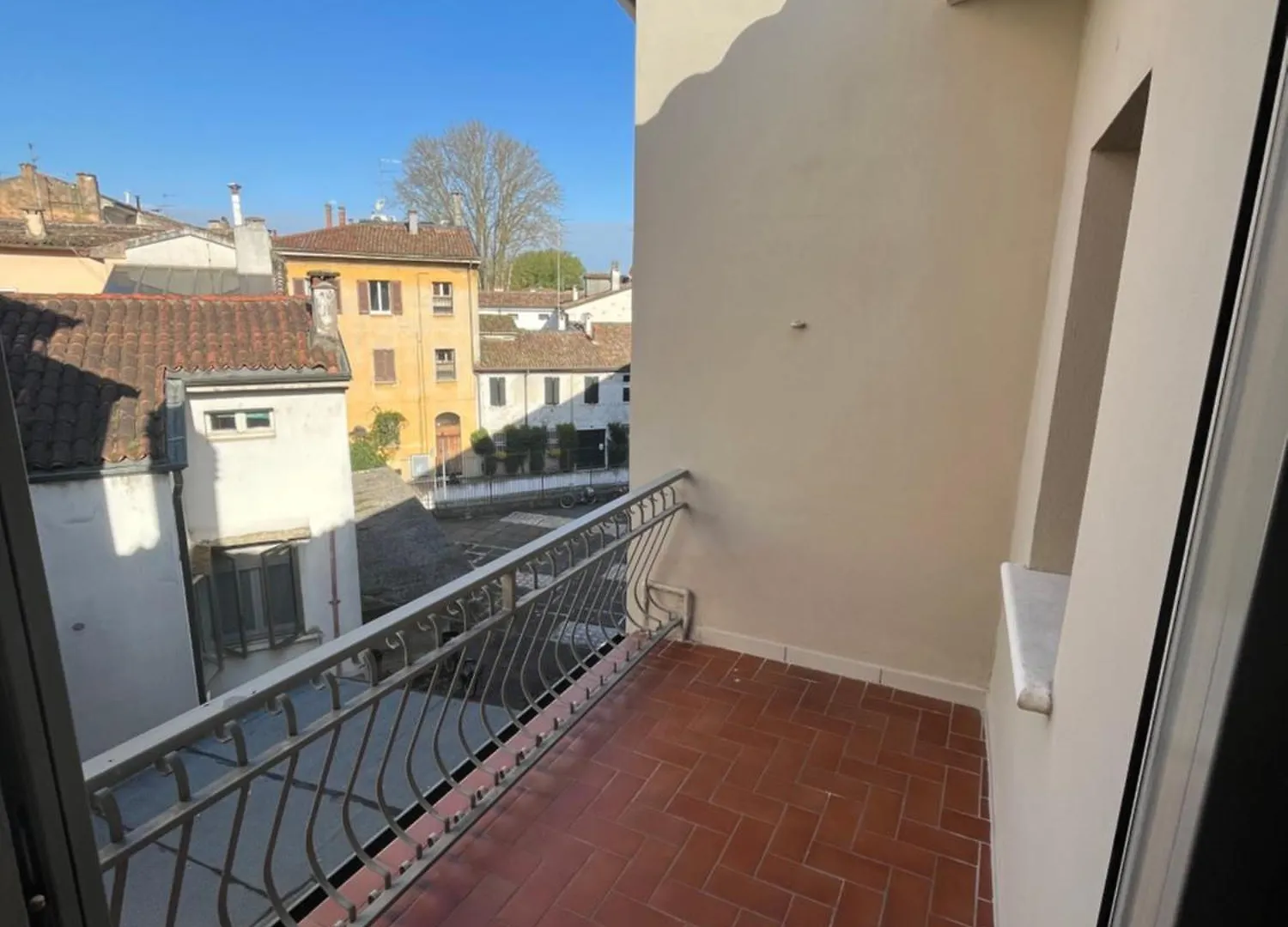 Lake View Apartment Mantova Italia